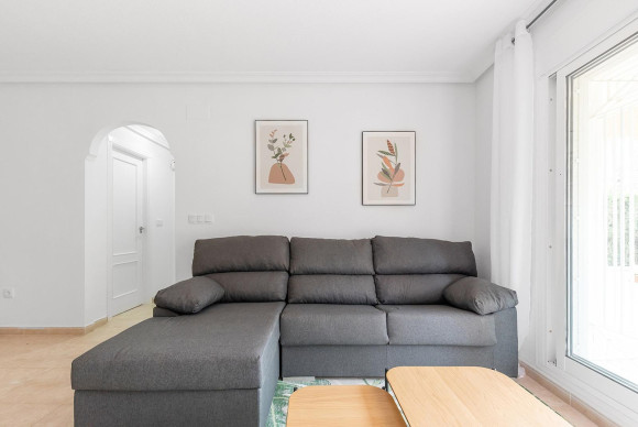 Resale - Apartment  - Orihuela Costa - Playa Flamenca
