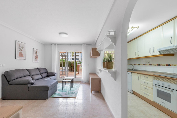 Resale - Apartment  - Orihuela Costa - Playa Flamenca