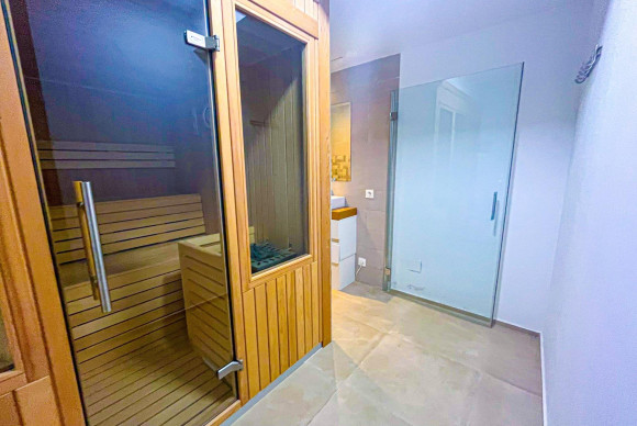 Reventa - Villa de Lujo - Orihuela Costa - La Zenia