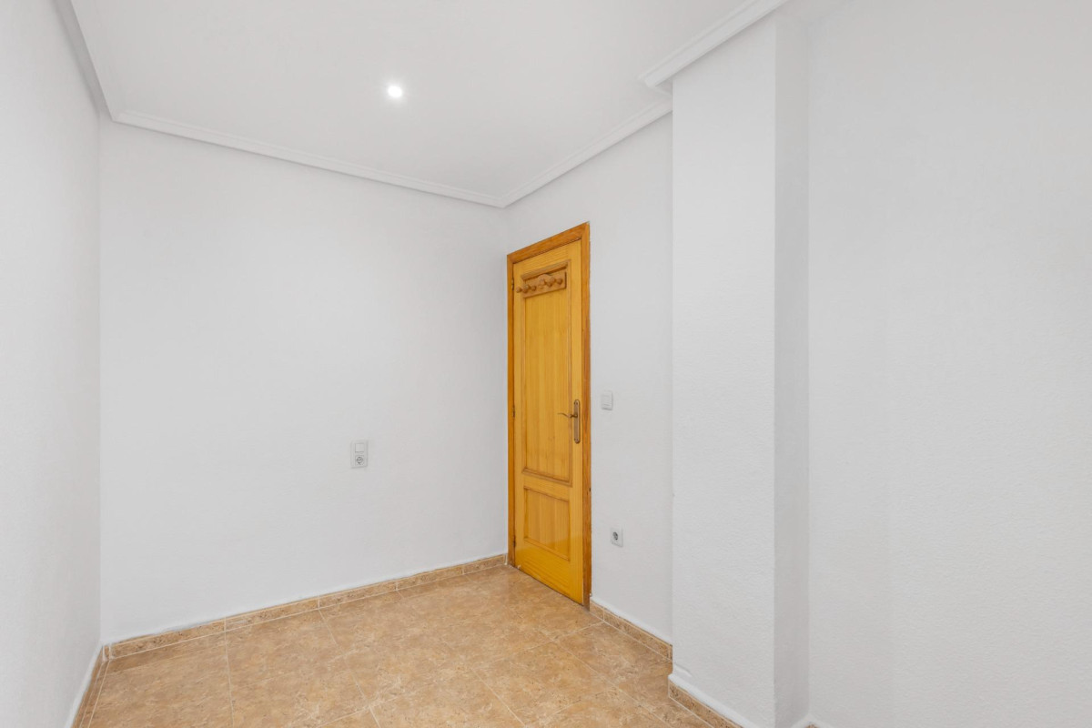 Reventa - Apartamento / piso - Torrevieja - Centro