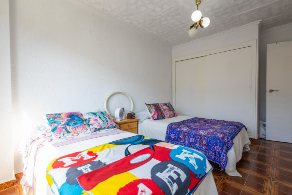 Herverkoop - Appartement  - Torrevieja - Playa del Acequión