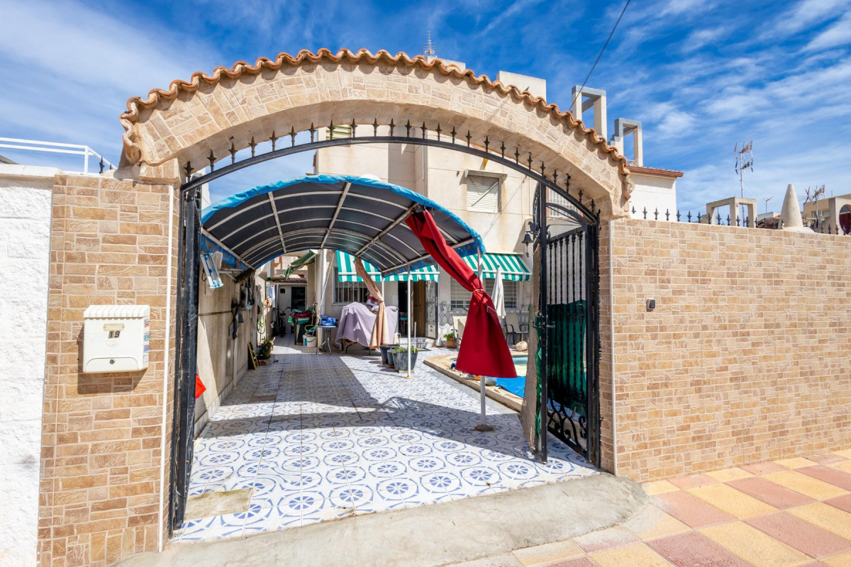 Reventa - House - Torrevieja - torreta III