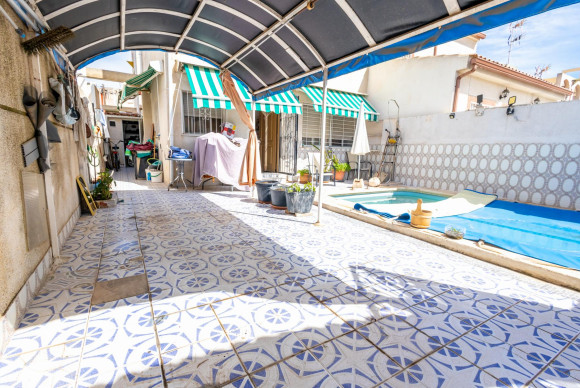 Reventa - House - Torrevieja - torreta III