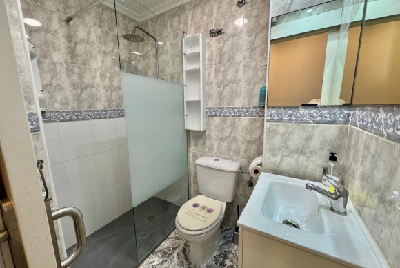 Herverkoop - Appartement  - Torrevieja - Playa del Cura