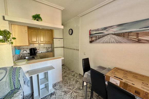Herverkoop - Appartement  - Torrevieja - Playa del Cura
