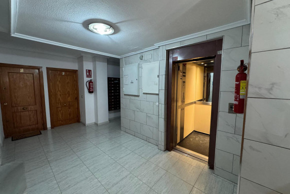 Herverkoop - Appartement  - Torrevieja - Playa del Cura