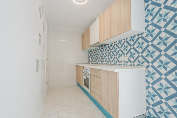 Herverkoop - Appartement  - Torrevieja - Playa de La Acequion