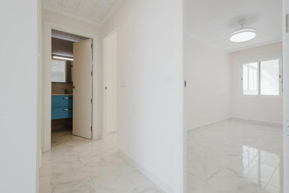 Herverkoop - Appartement  - Torrevieja - Playa de La Acequion