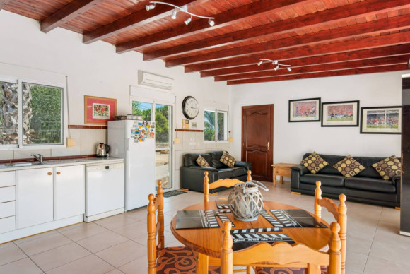 Resale - Finca / Country Property - Catral