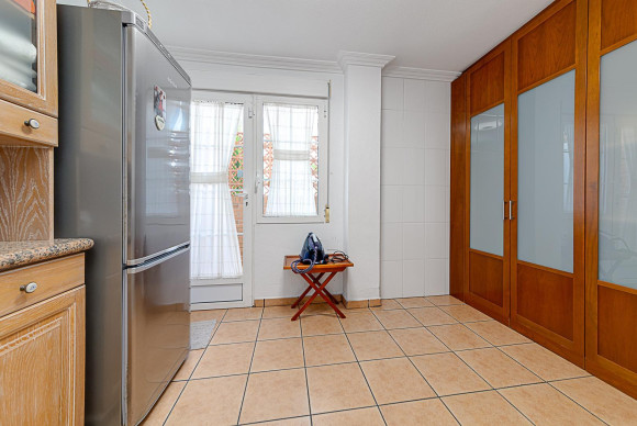 Reventa - House - Torrevieja - La veleta