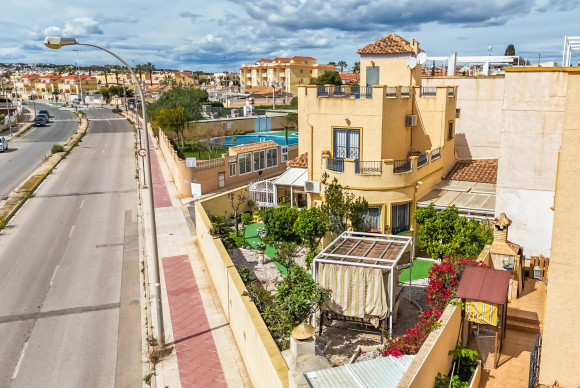 Revente - House - Orihuela Costa - La Zenia- Orihuela costa