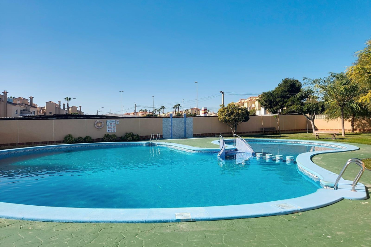 Revente - House - Orihuela Costa - La Zenia- Orihuela costa