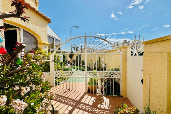 Revente - House - Orihuela Costa - La Zenia- Orihuela costa