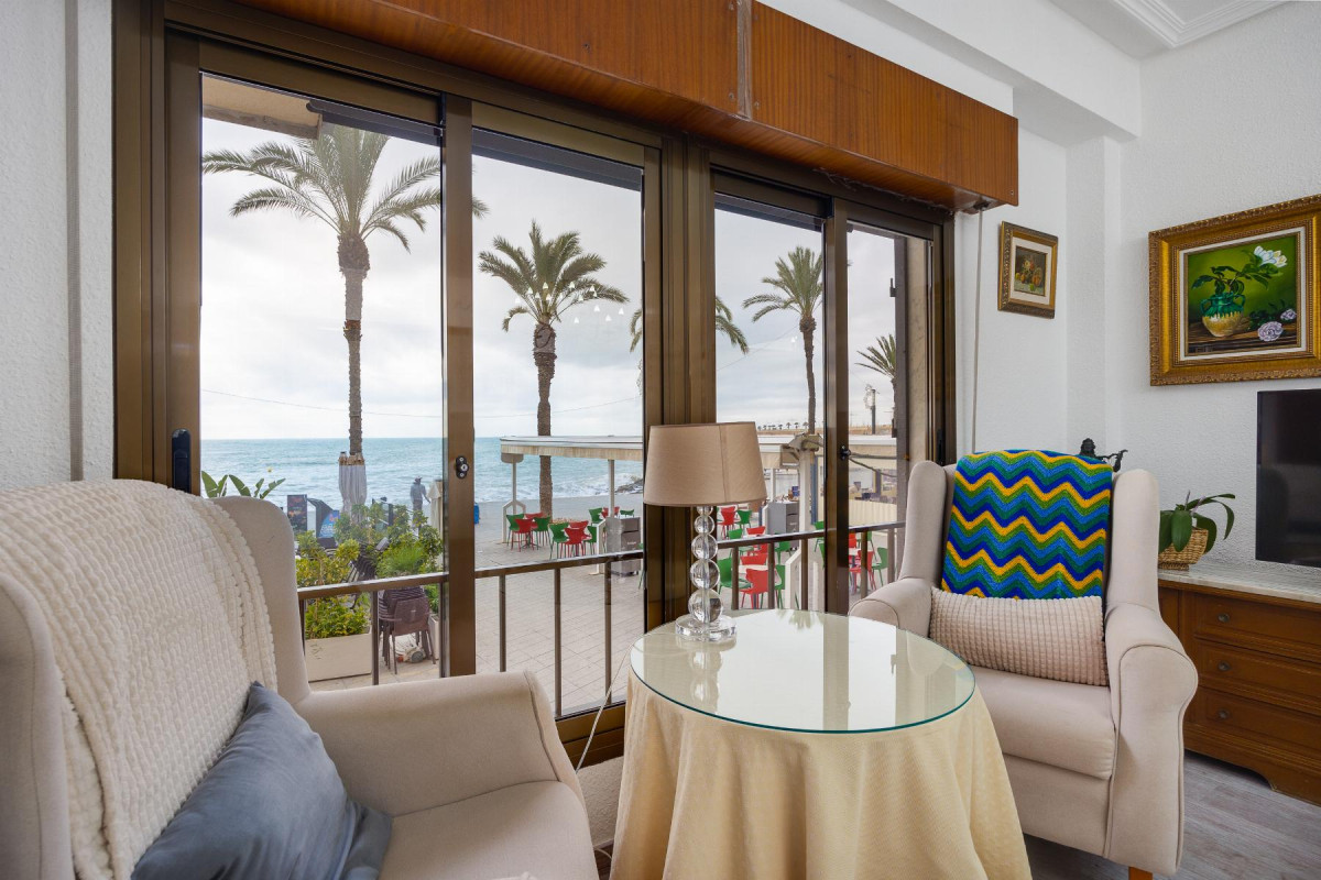 Herverkoop - Appartement  - Torrevieja - Piscinas naturales