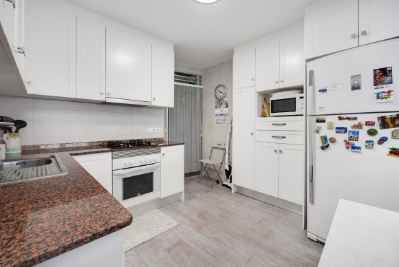 Reventa - Apartamento / piso - Torrevieja - Piscinas naturales