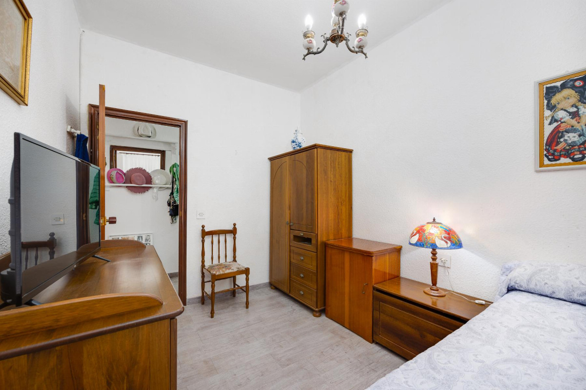 Herverkoop - Appartement  - Torrevieja - Piscinas naturales