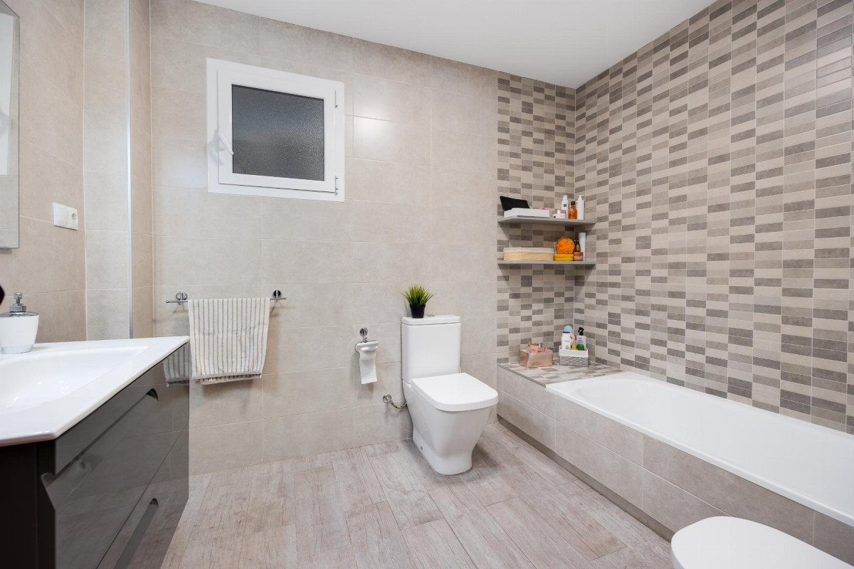 Herverkoop - Appartement  - Torrevieja - Piscinas naturales