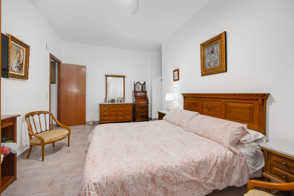 Herverkoop - Appartement  - Torrevieja - Piscinas naturales