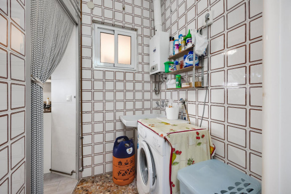 Reventa - Apartamento / piso - Torrevieja - Piscinas naturales