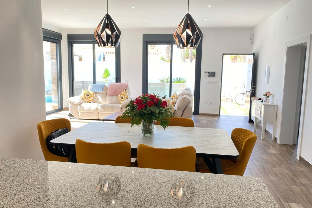 Reventa - House - Orihuela Costa - Villamartín