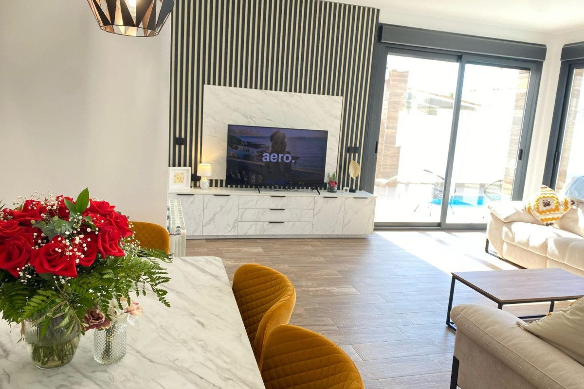 Reventa - House - Orihuela Costa - Villamartín