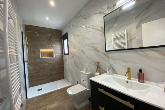 Reventa - House - Orihuela Costa - Villamartín