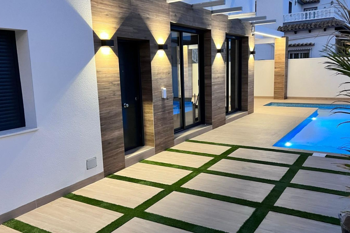 Reventa - House - Orihuela Costa - Villamartín