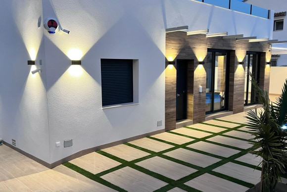 Reventa - House - Orihuela Costa - Villamartín