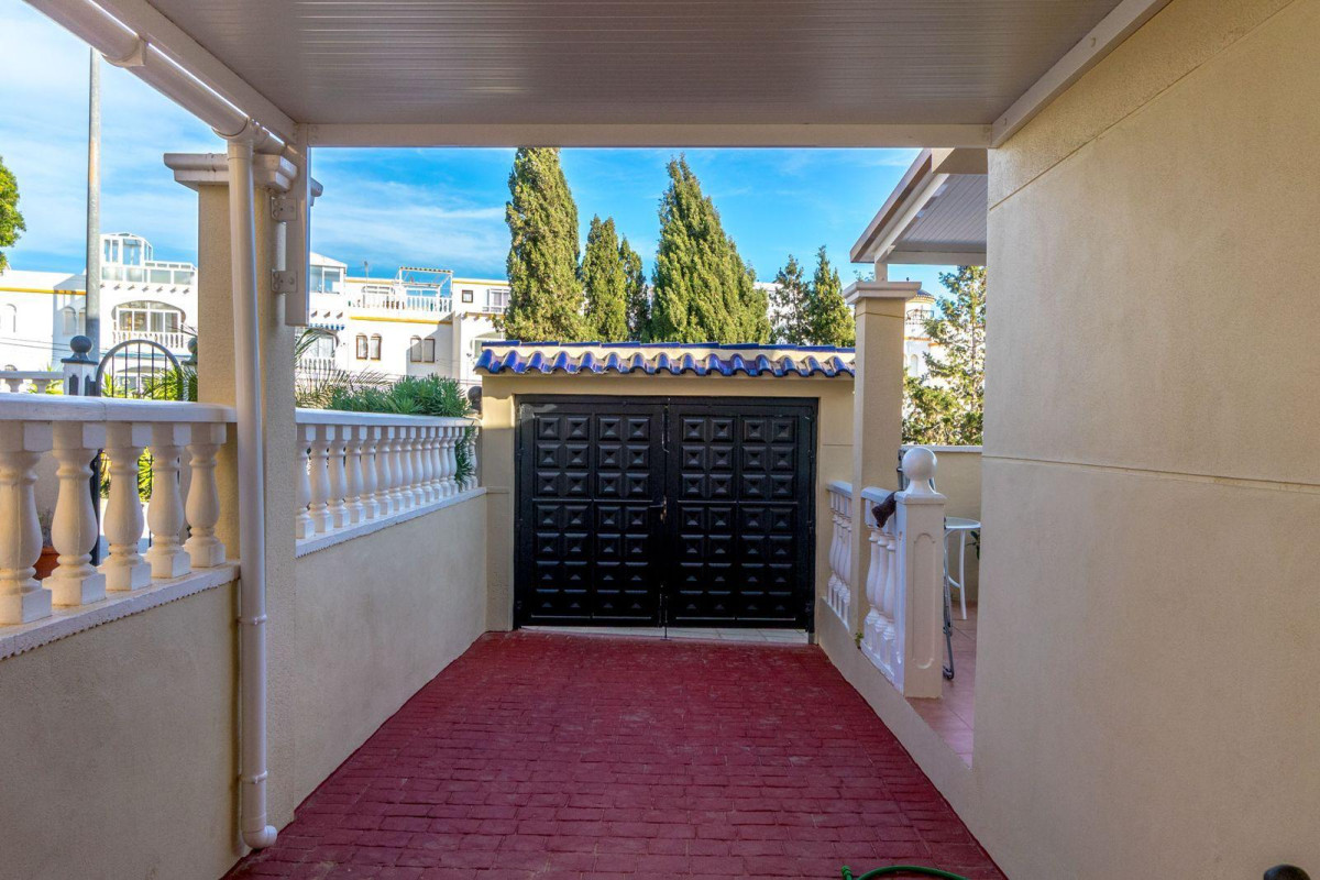 Revente - House - Orihuela Costa - Las Filipinas