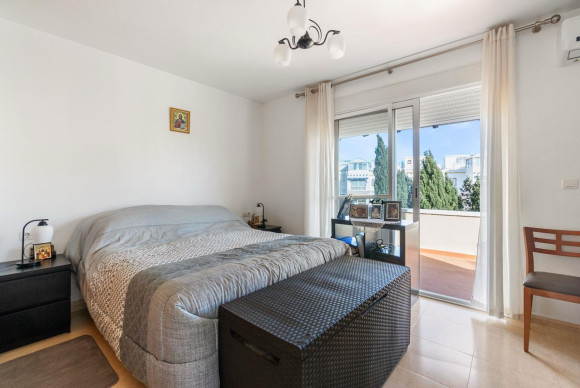 Revente - House - Orihuela Costa - Las Filipinas