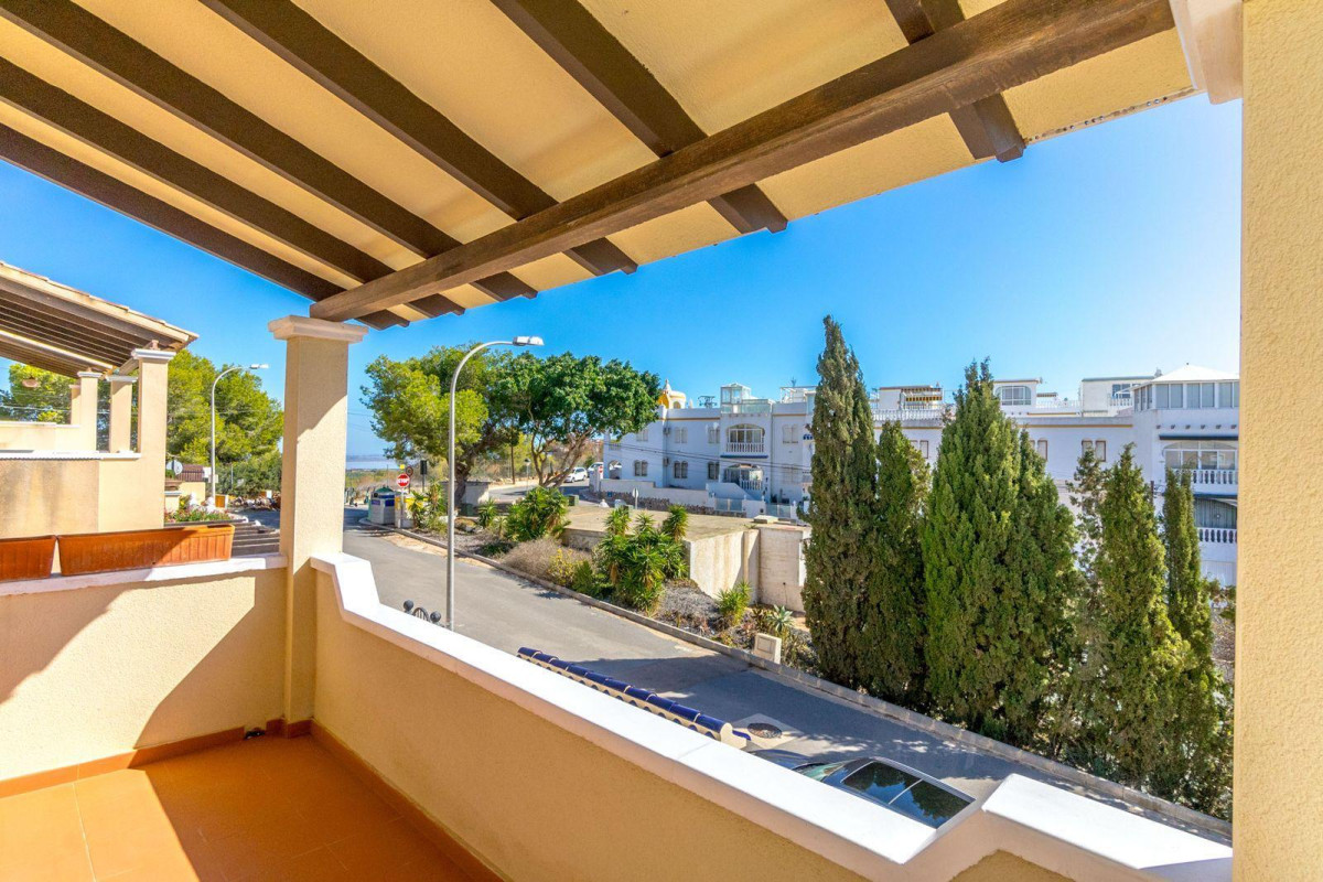 Revente - House - Orihuela Costa - Las Filipinas