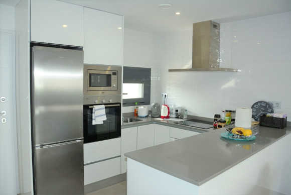 Reventa - Apartamento / piso - Pilar de la Horadada - PILAR DE LA HORADADA