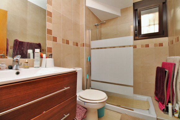 Herverkoop - Villa - Villamartin - PAU 8