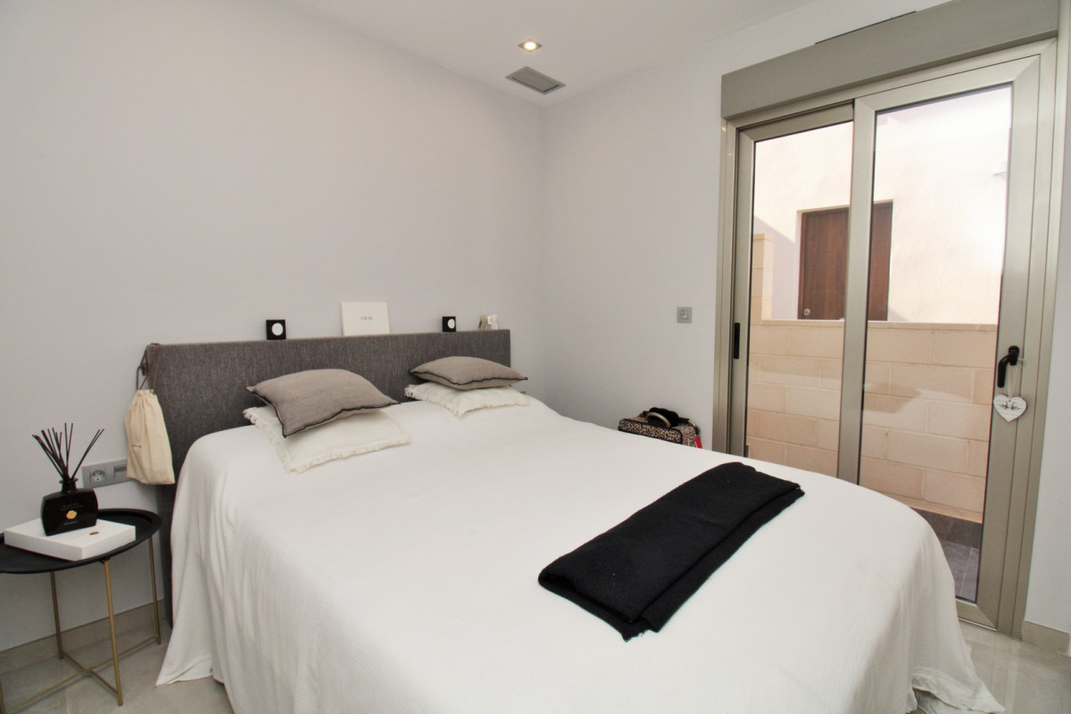 Revente - Villa - Villamartin