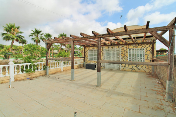 Herverkoop - Winkel Ruimte - Villamartin