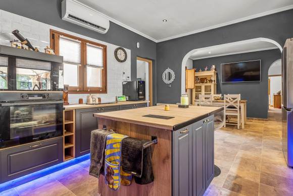 Herverkoop - Landelijke Woning-Finca - Torremendo