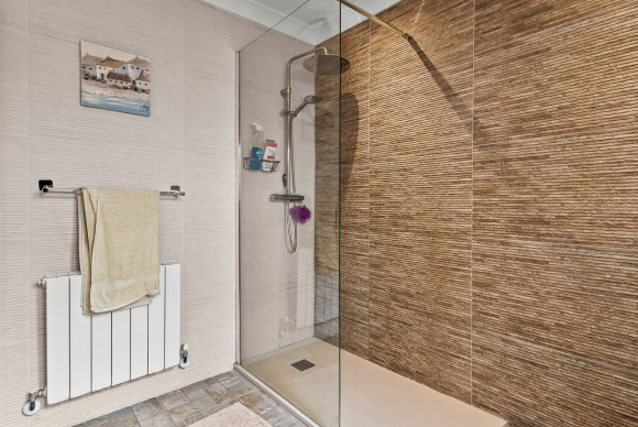 Herverkoop - Landelijke Woning-Finca - Torremendo