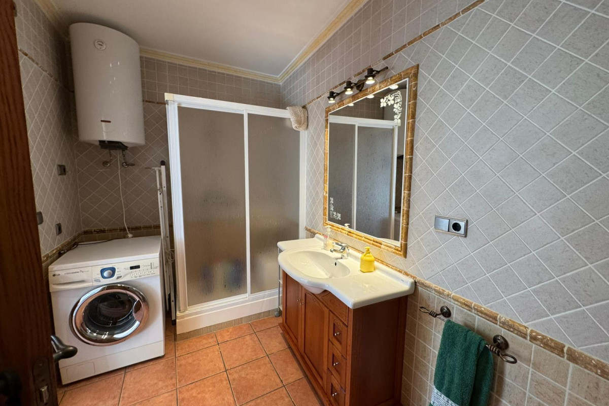 Resale - Townhouse - Los Montesinos