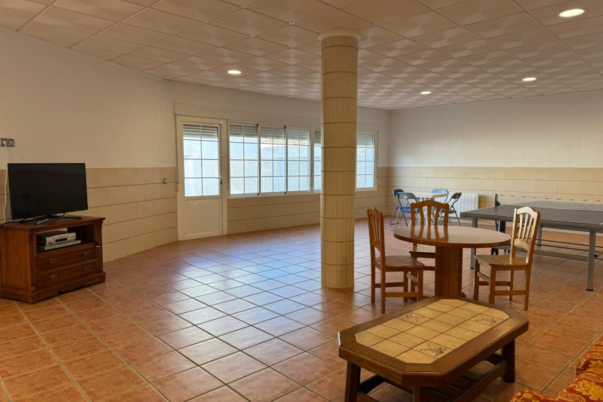 Resale - Townhouse - Los Montesinos