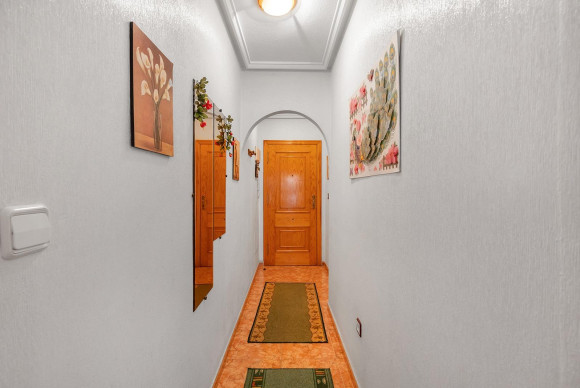 Herverkoop - Appartement  - Torrevieja - Estacion de autobuses