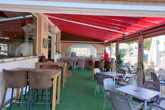 Reventa - Local Comercial - Guardamar del Segura