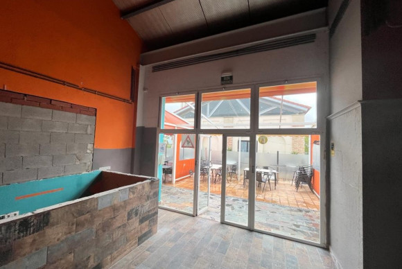 Herverkoop - Winkel Ruimte - Algorfa - La Finca Golf Resort