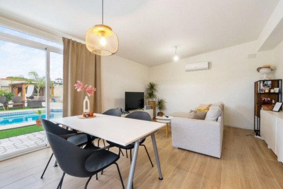 Reventa - Villa / Detached - Ciudad Quesada - Quesada Center