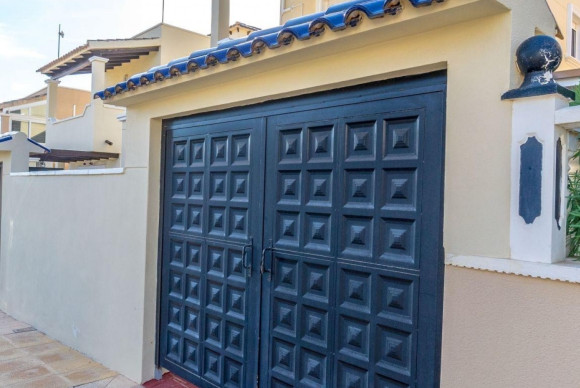 Herverkoop - Vrijstaande Villa - Orihuela Costa - Villamartin