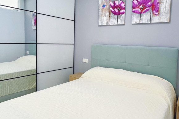 Herverkoop - Appartement  - Torrevieja - Playa del Cura