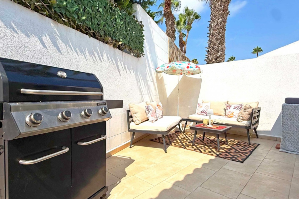 Revente - Detached Villa - Orihuela Costa - Villamartin