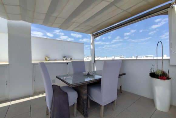 Herverkoop - Appartement  - Vistabella Golf