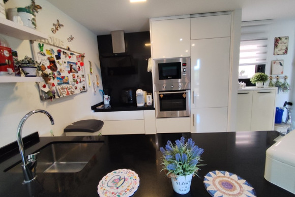 Herverkoop - Appartement  - Orihuela Costa