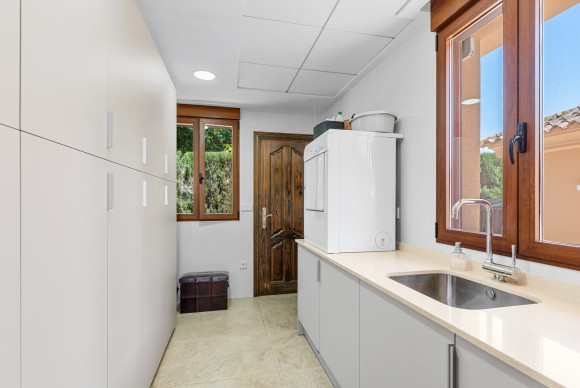 Herverkoop - Villa - Elche/Elx