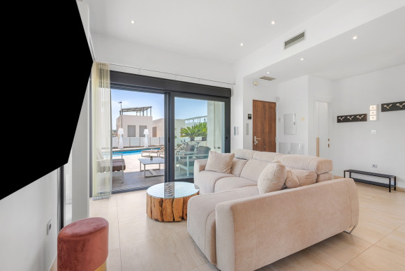 Herverkoop - Villa - Orihuela Costa - Villamartín